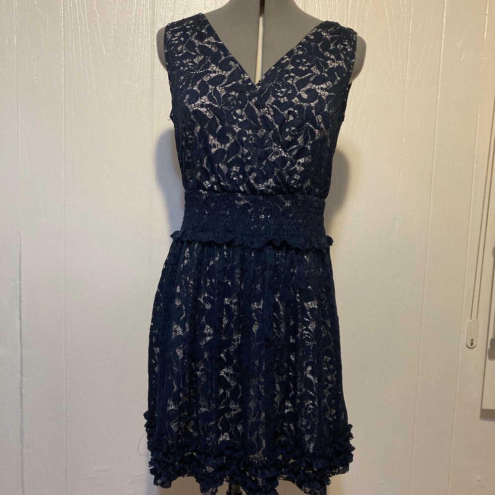 🔥 NWT American rag navy detailed lace sleeveless dress size M - Picture 2 of 16